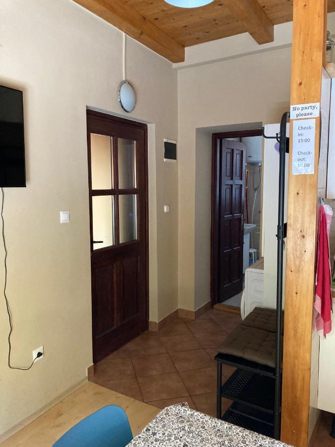 35 Vendeghaz Pecs Apartment Exterior foto